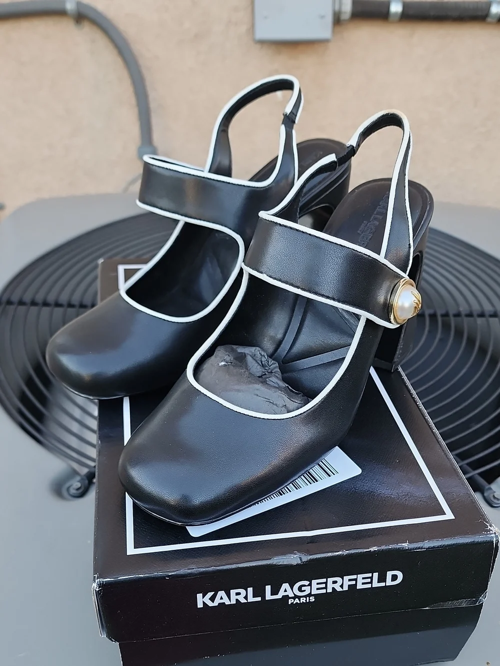 Karl Lagerfeld Black Piermont Slingback Pumps with White Piping